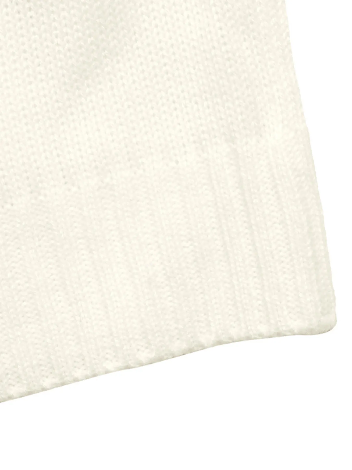 Bow Graphic Round Neck Sweater 11